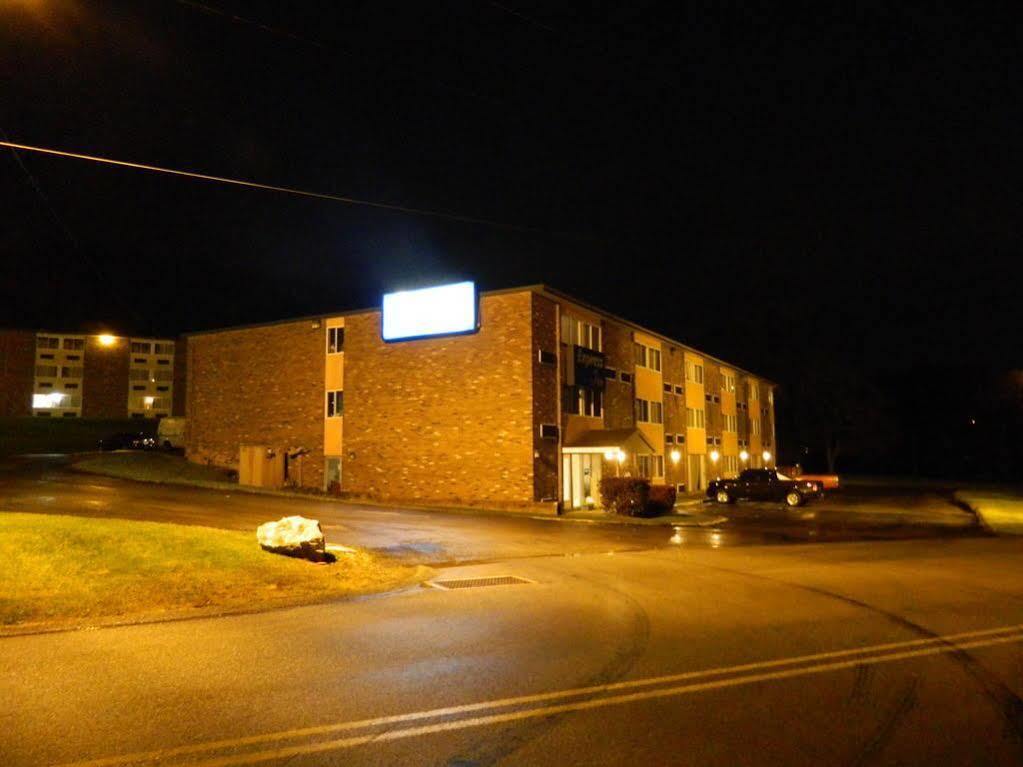 Motel 6-New Stanton, Pa Экстерьер фото