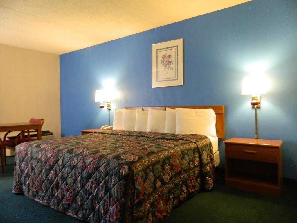 Motel 6-New Stanton, Pa Экстерьер фото